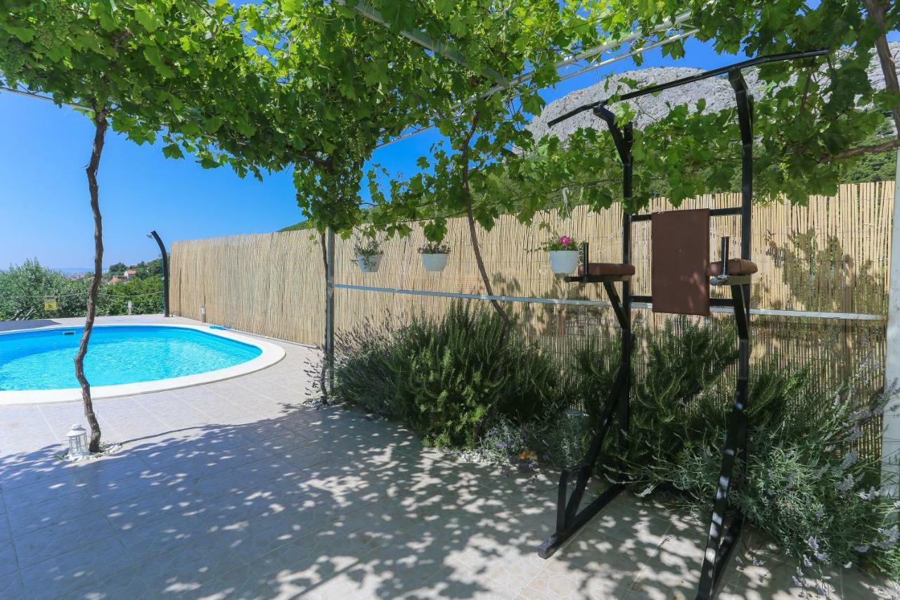 Holiday Home Rupotina With A Large Yard, Pool And A Beautiful View Solin Esterno foto