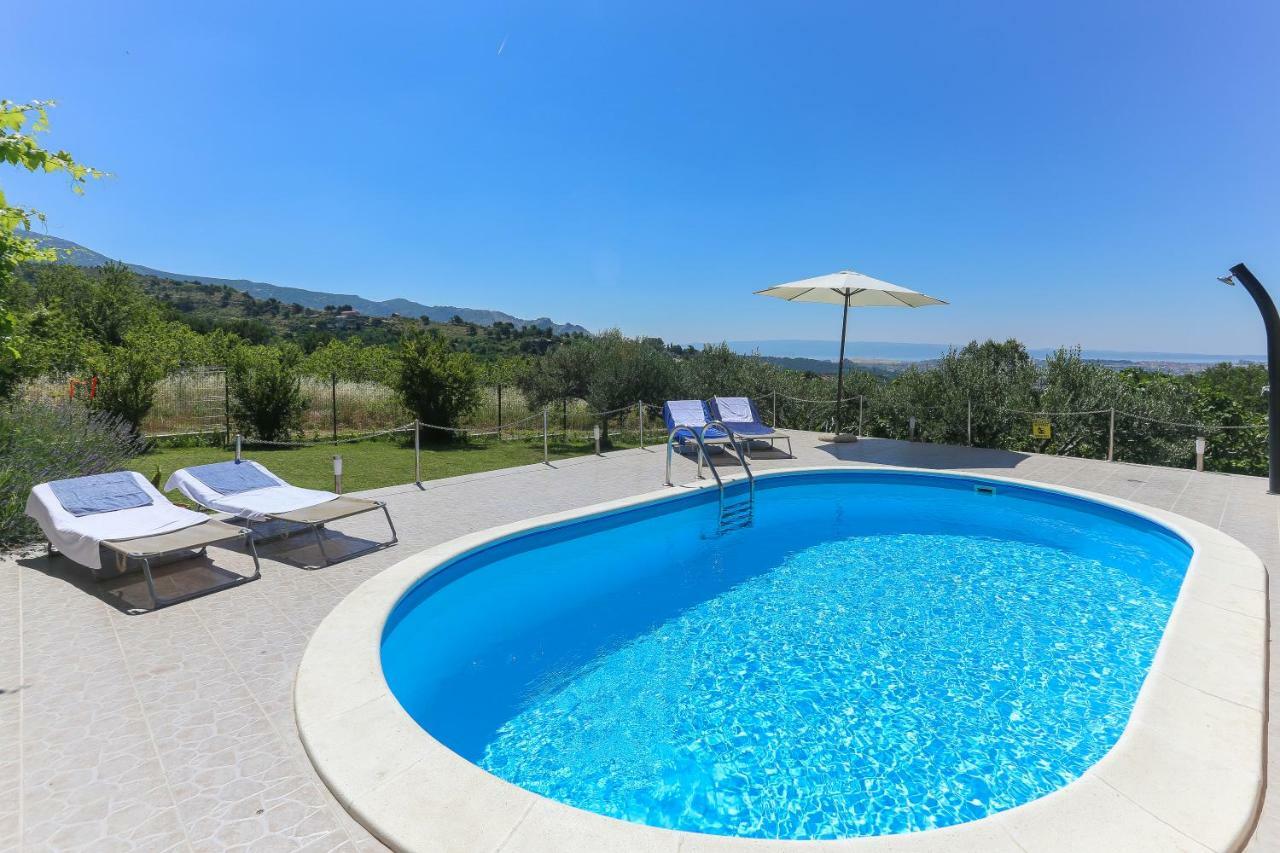 Holiday Home Rupotina With A Large Yard, Pool And A Beautiful View Solin Esterno foto